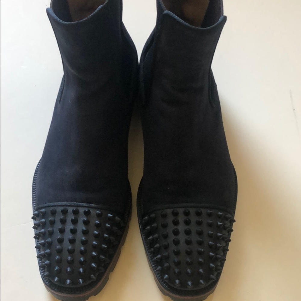Boots - Picture 2 of 14